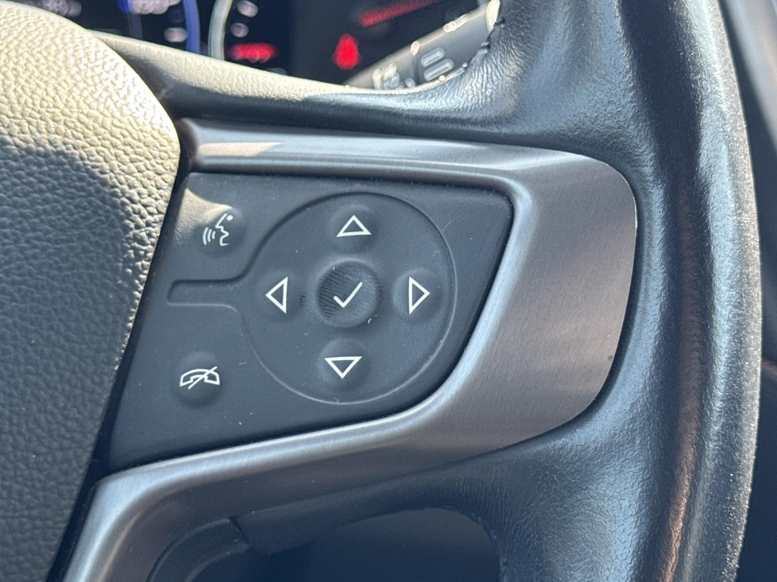 2022 GMC Acadia — detail view