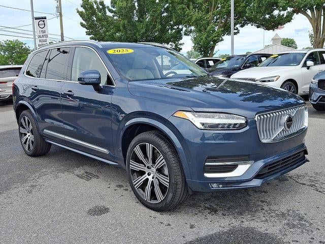 2025 Volvo XC90 B6 AWD Plus 7-Seater in Denim Blue Metallic — front three-quarter view
