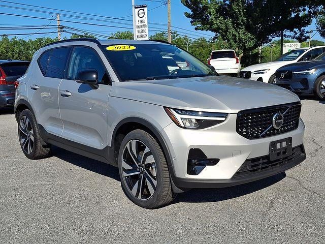 2023 Volvo XC40