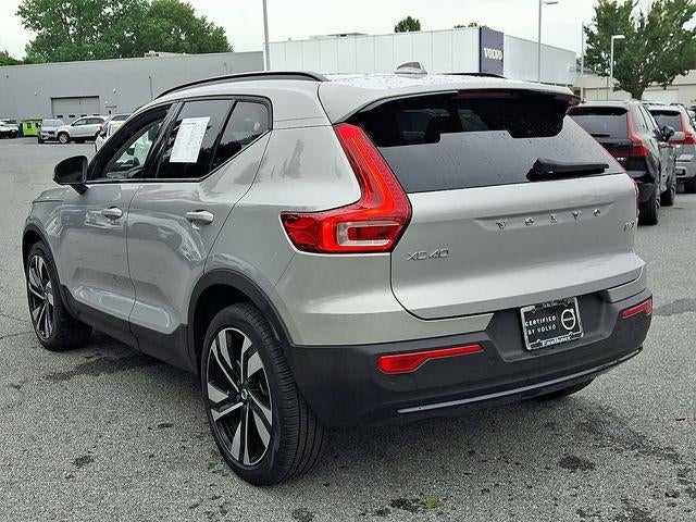 2023 Volvo XC40 — interior view