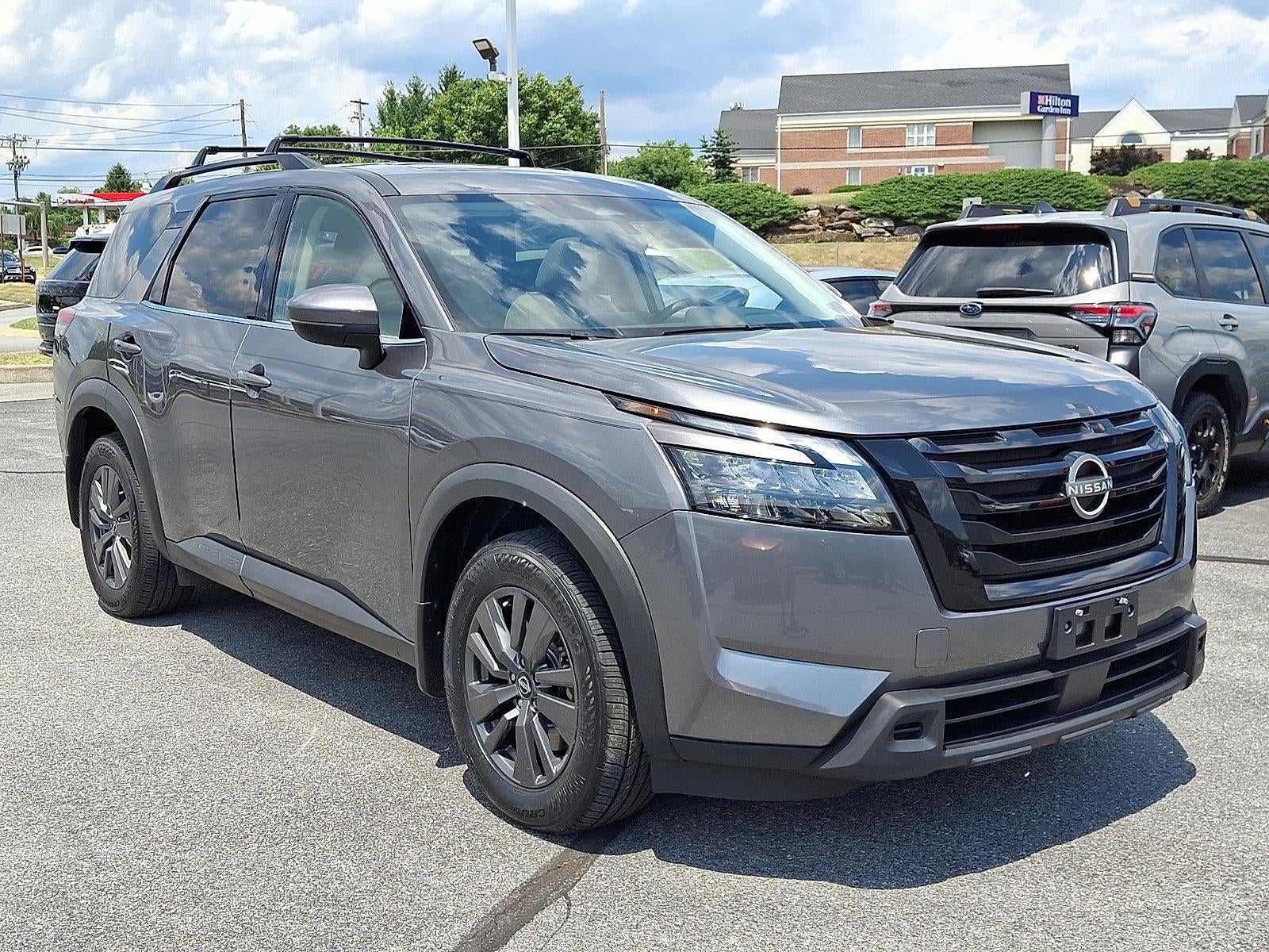 2023 Nissan Pathfinder SV 4WD in Gun Metallic — front three-quarter view