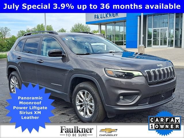 2022 Jeep Cherokee Latitude Lux 4x4 in Sting-Gray Clearcoat — front three-quarter view